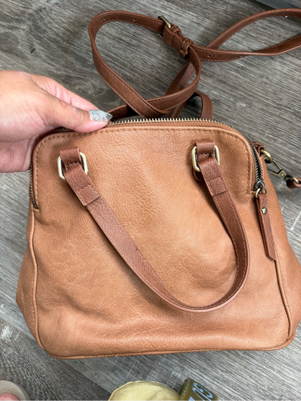 Women's Tan Leather Crossbody Handbag with Dual Handles